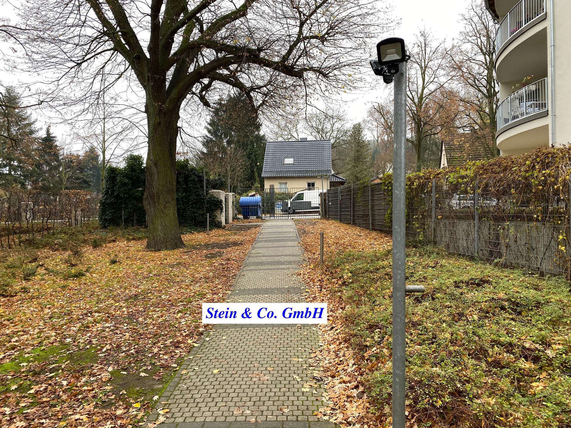 Zugang von der Hauffstraße